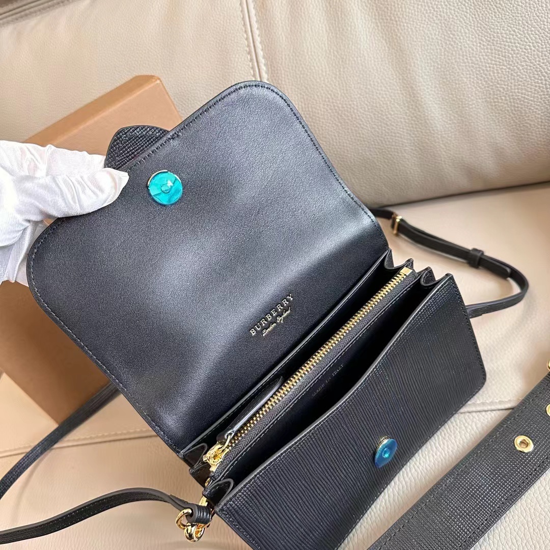 Burberry バーバリー  バッグ