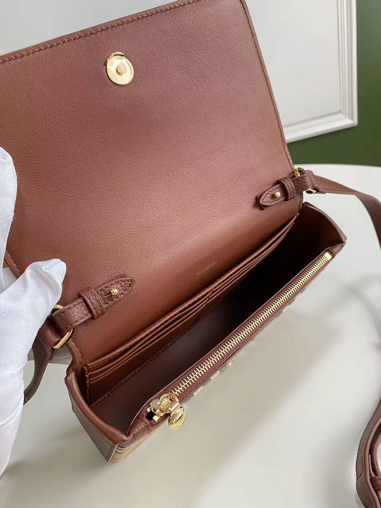 Burberry バーバリー  バッグ