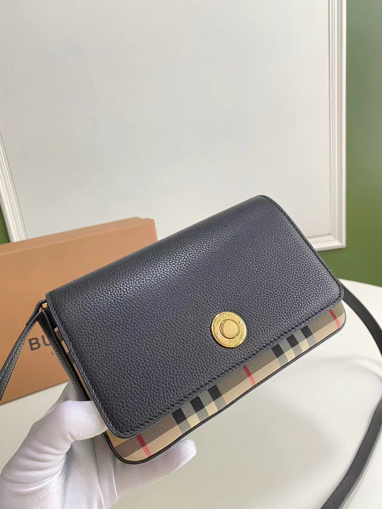 Burberry バーバリー  バッグ