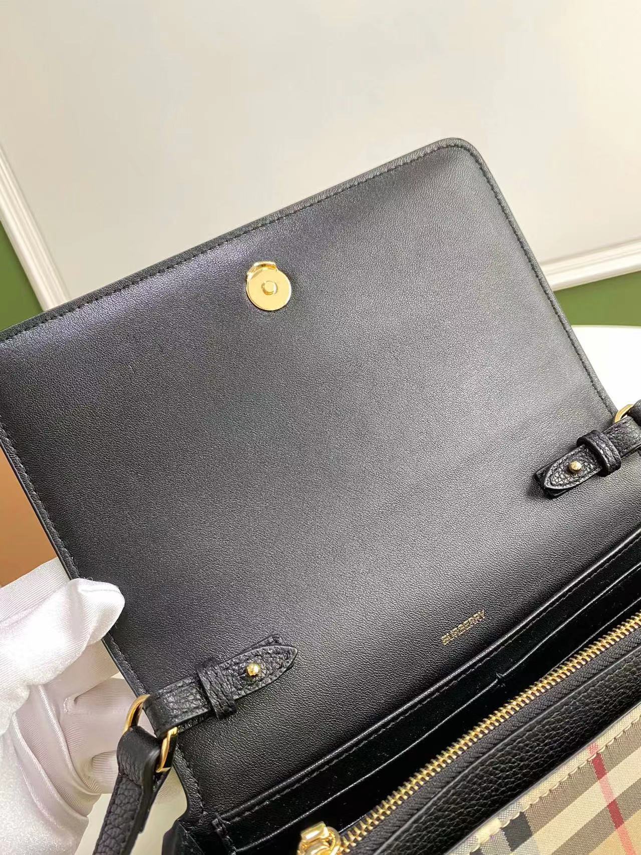 Burberry バーバリー  バッグ