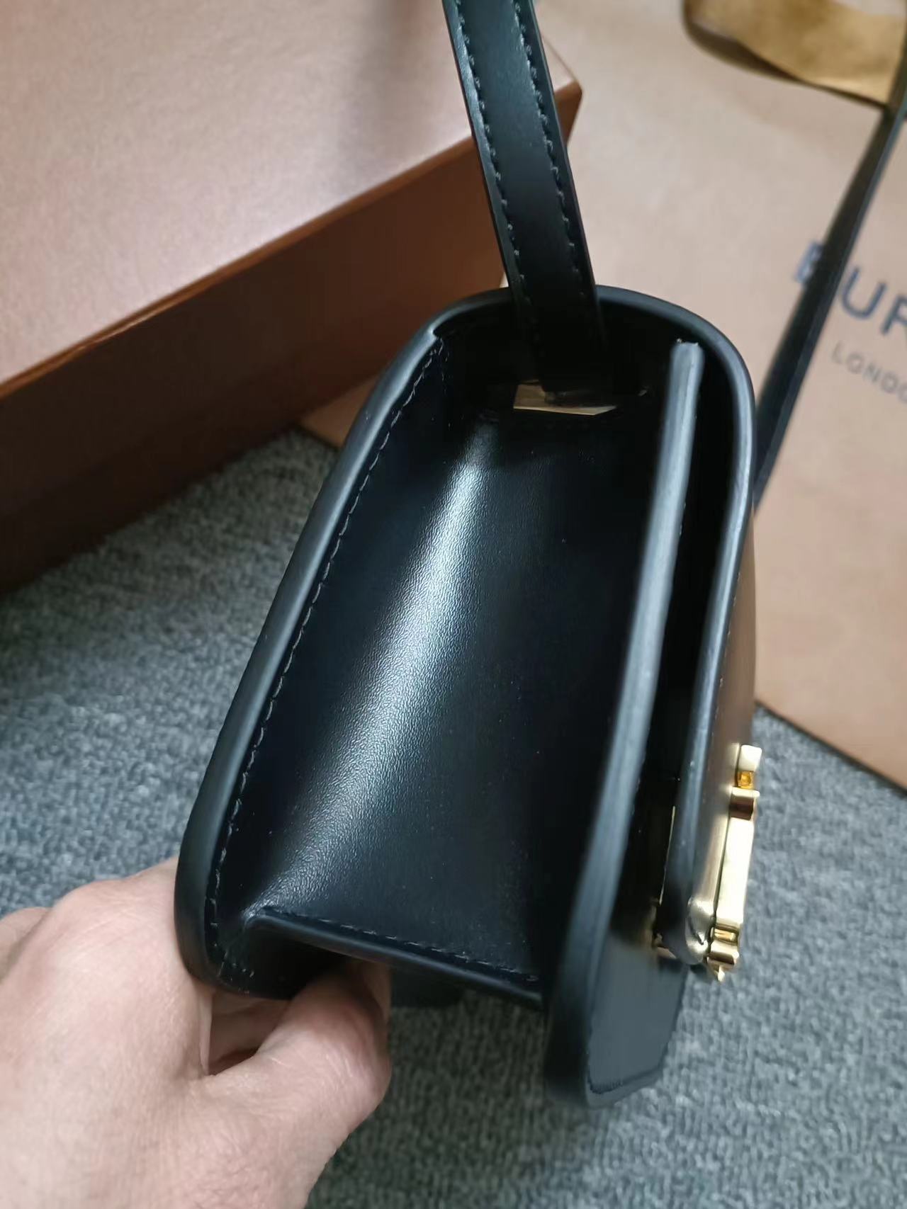 Burberry バーバリー  バッグ