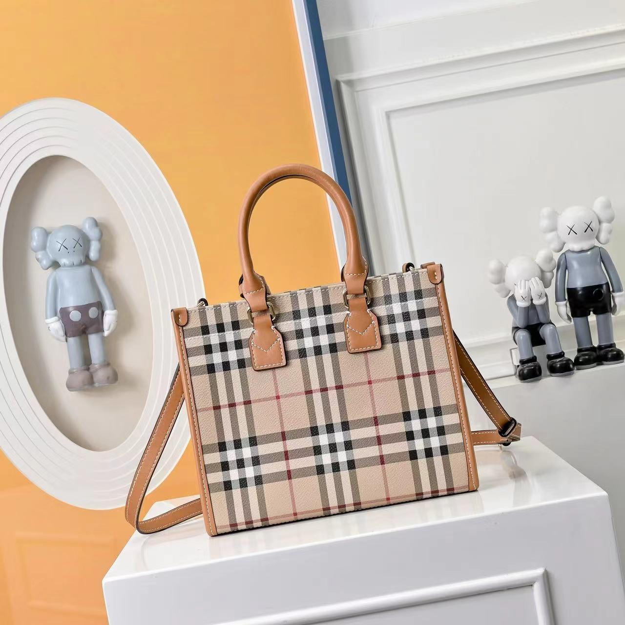 Burberry バーバリー  バッグ