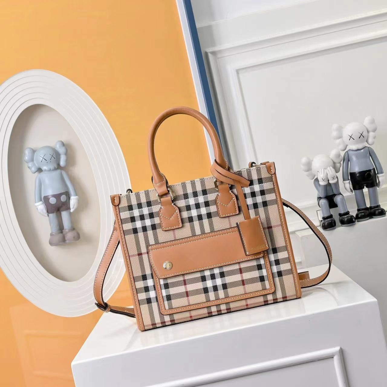 Burberry バーバリー  バッグ