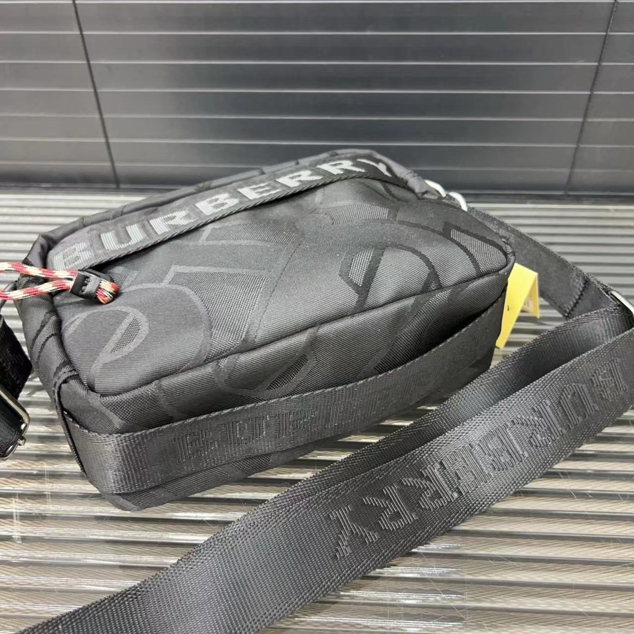 Burberry バーバリー  バッグ