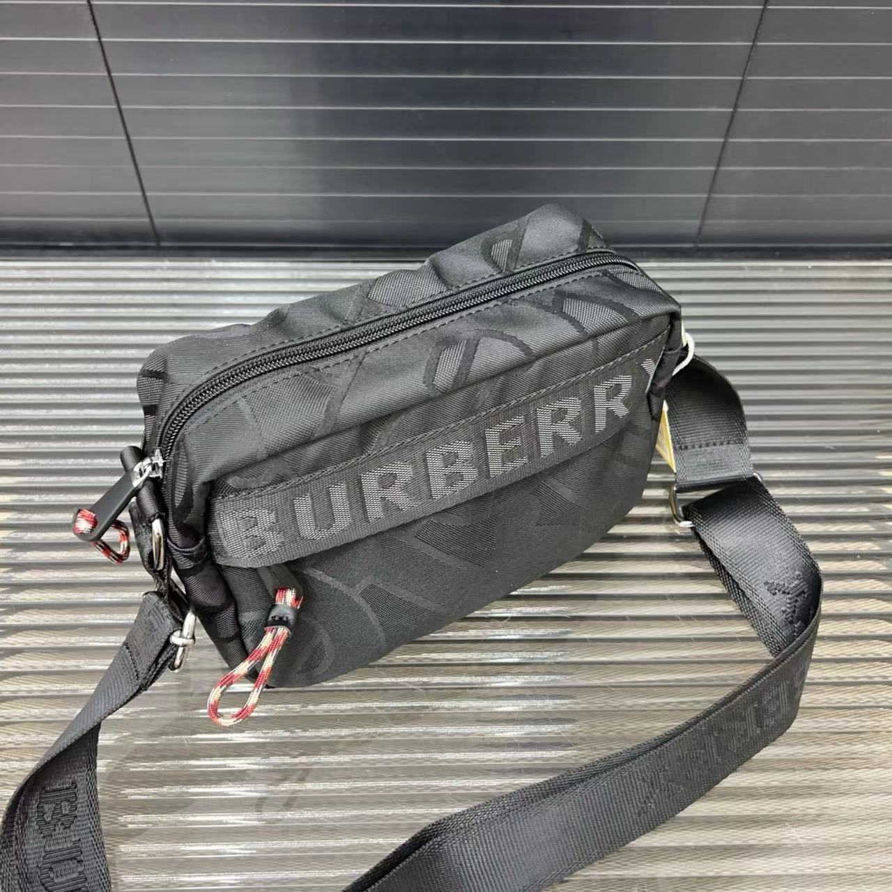 Burberry バーバリー  バッグ