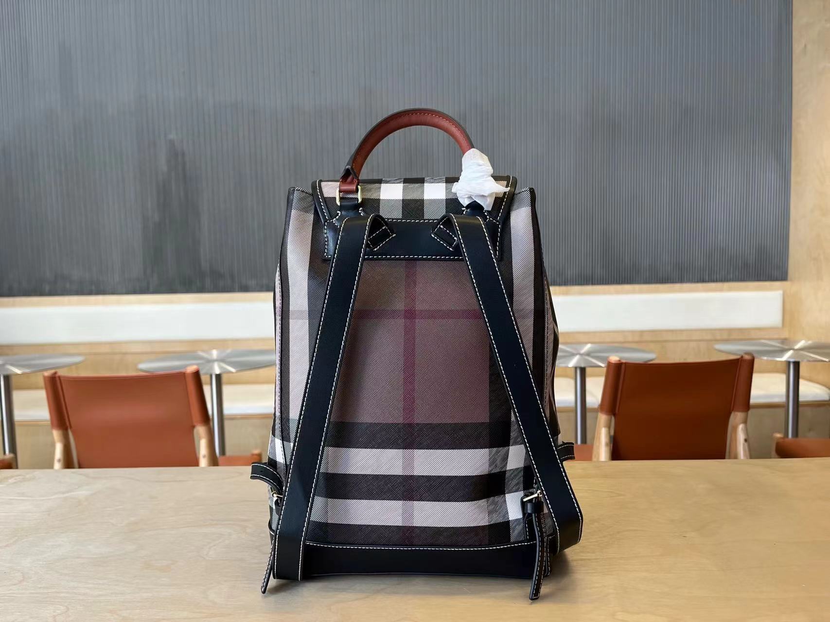 Burberry バーバリー  バッグ