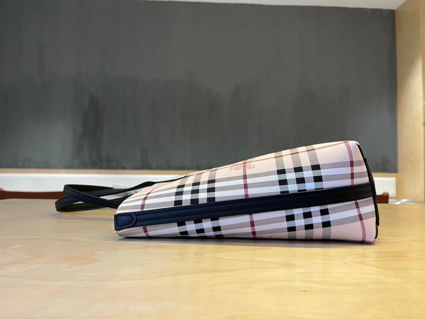 Burberry バーバリー  バッグ