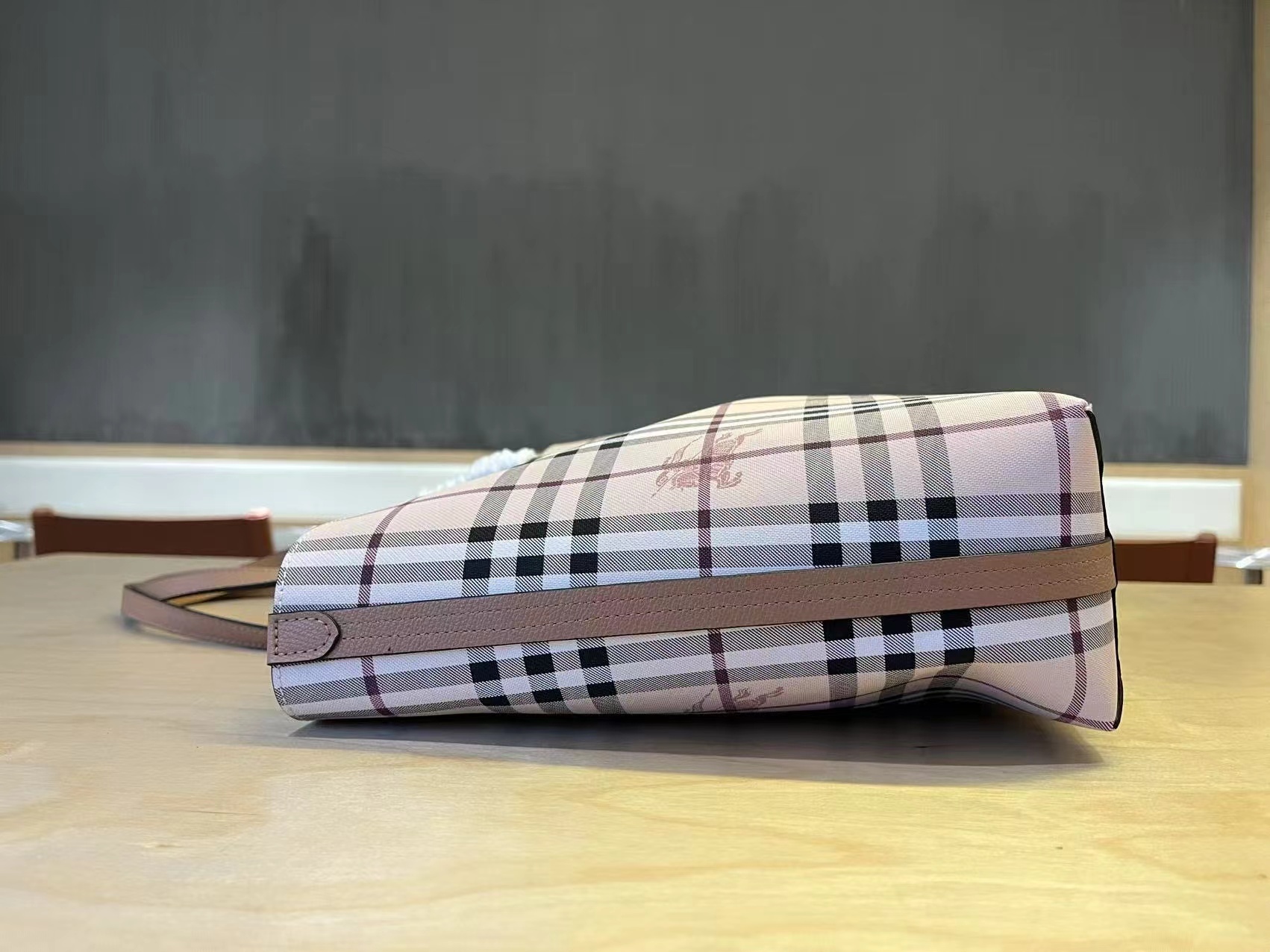 Burberry バーバリー  バッグ