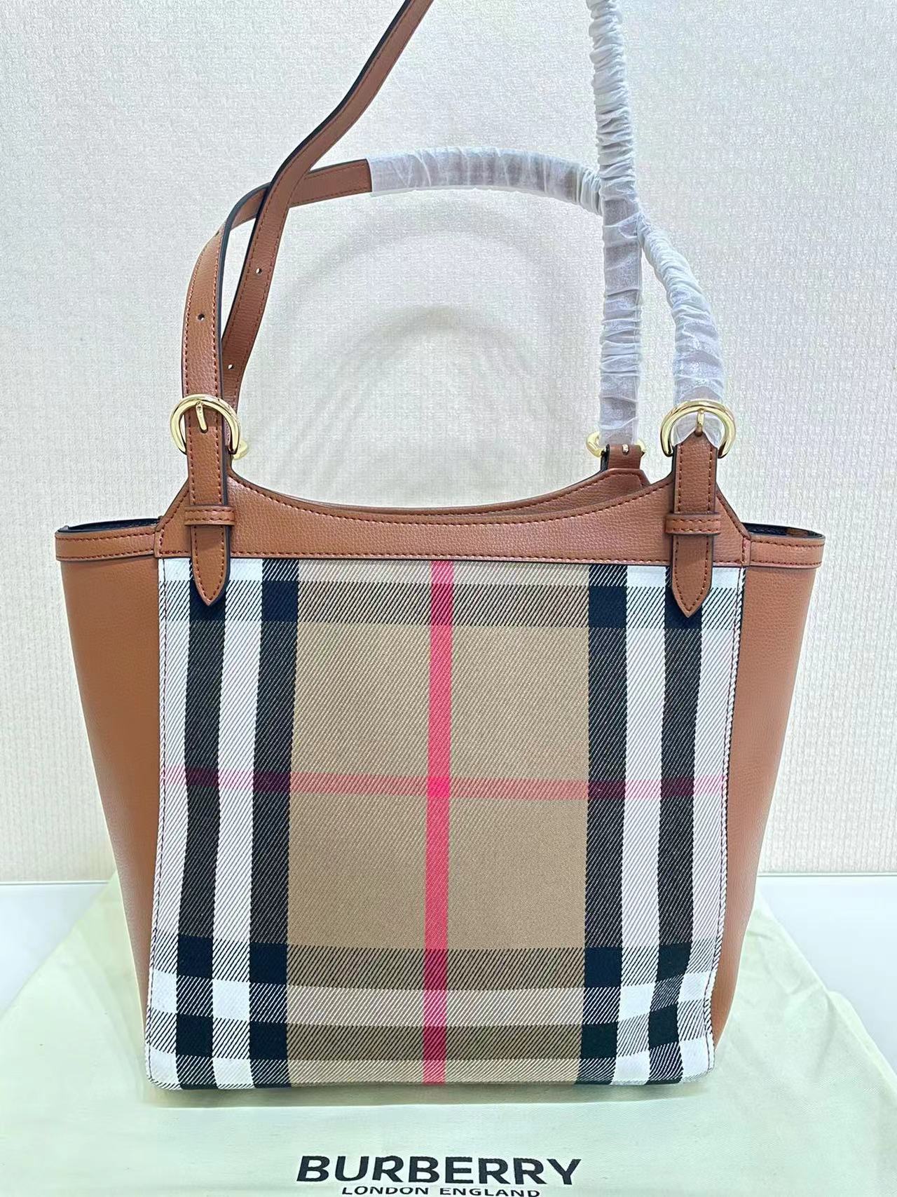 Burberry バーバリー  バッグ