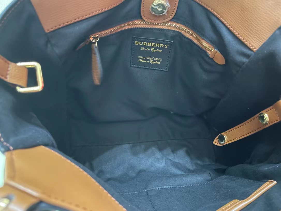 Burberry バーバリー  バッグ
