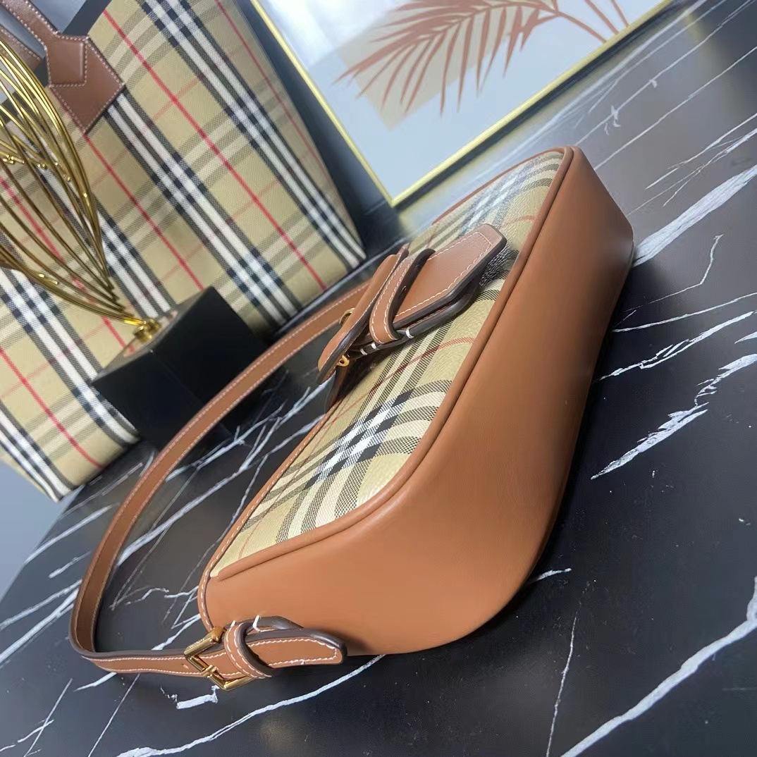 Burberry バーバリー  バッグ