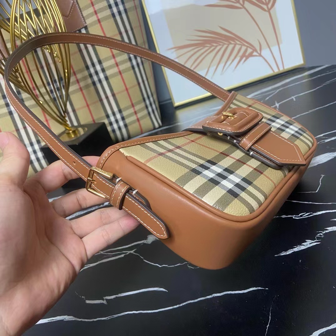 Burberry バーバリー  バッグ