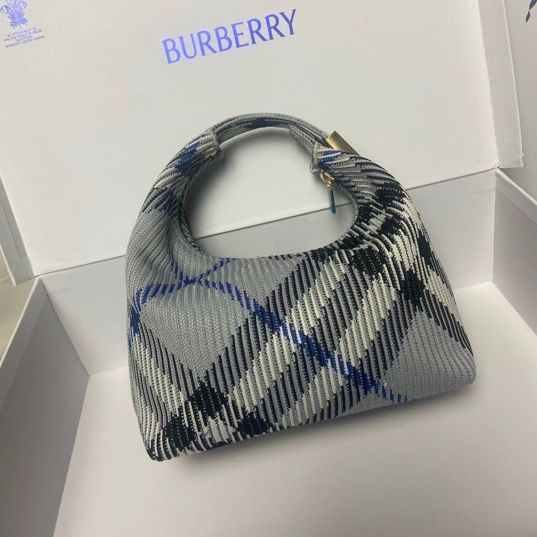 Burberry バーバリー  バッグ