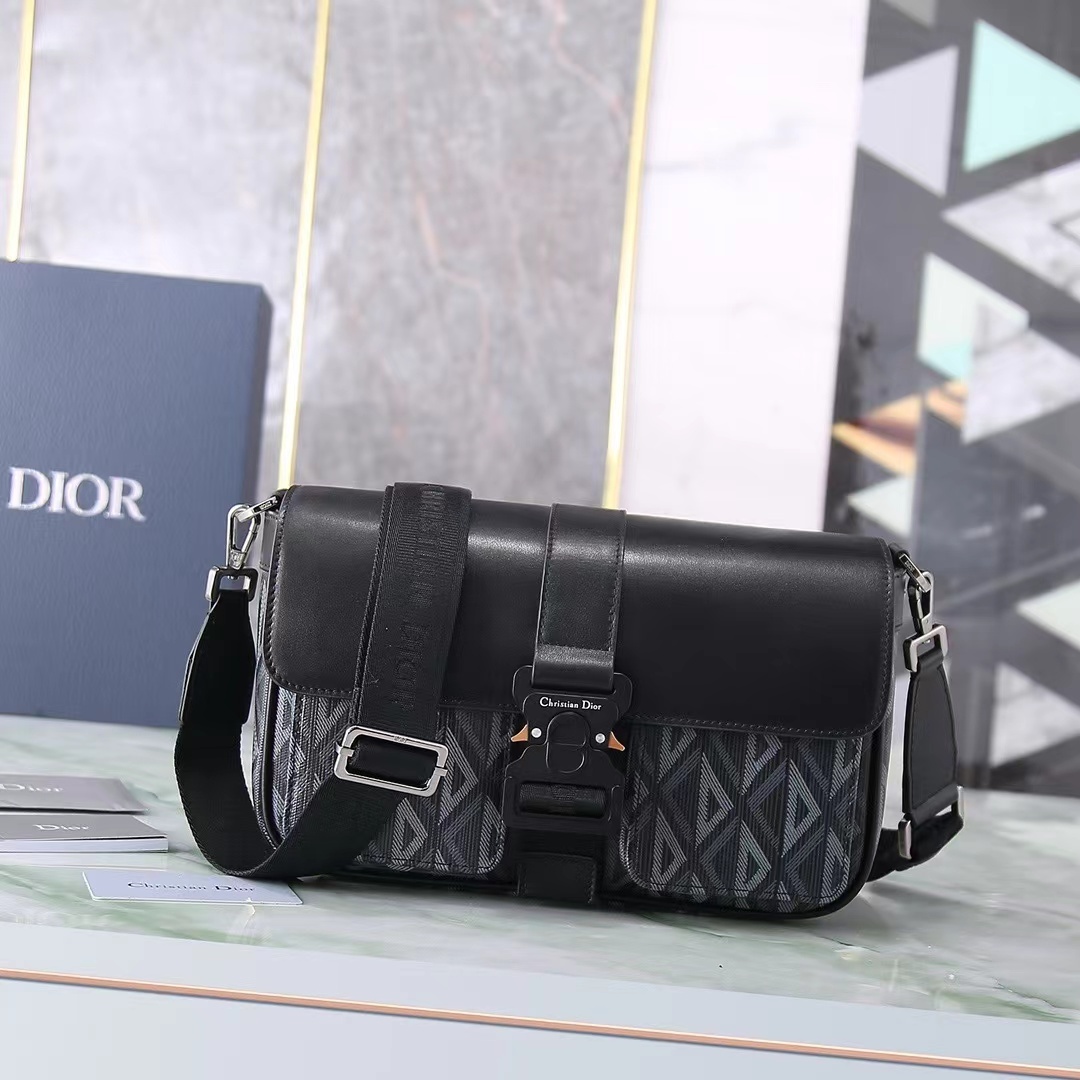 DIOR ディオール  バッグ