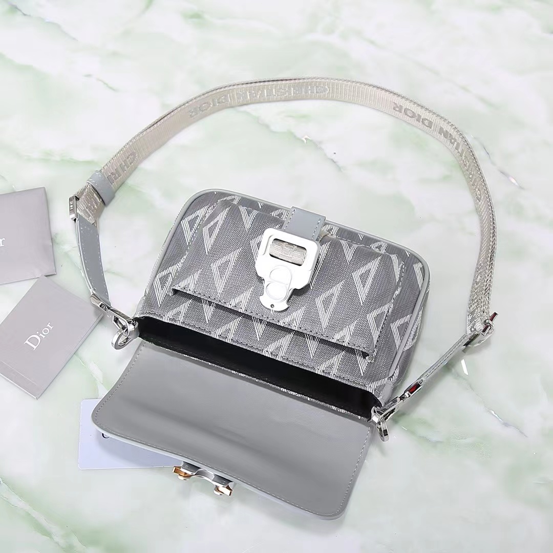 DIOR ディオール  バッグ