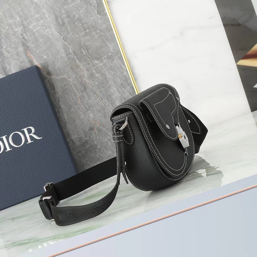 DIOR ディオール  バッグ