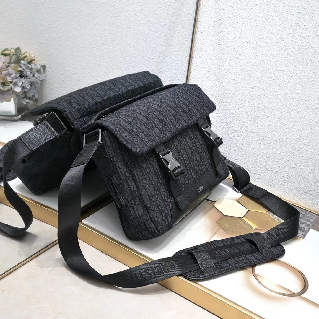 DIOR ディオール  バッグ