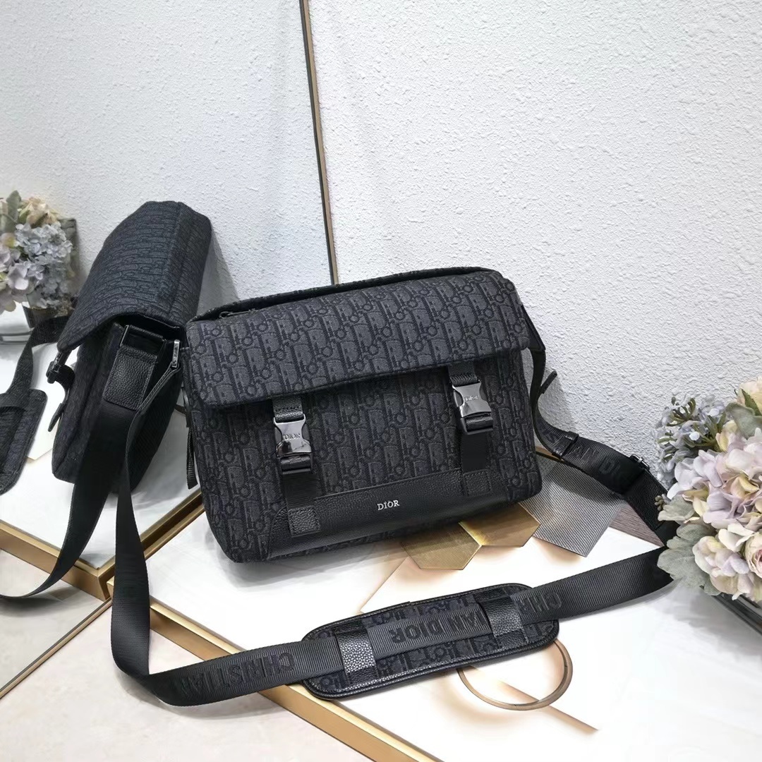 DIOR ディオール  バッグ
