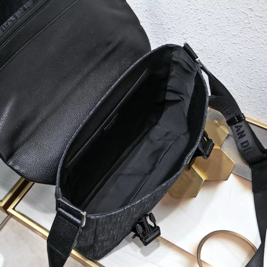 DIOR ディオール  バッグ