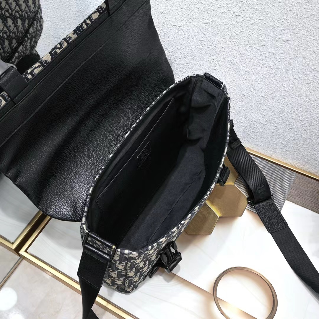 DIOR ディオール  バッグ