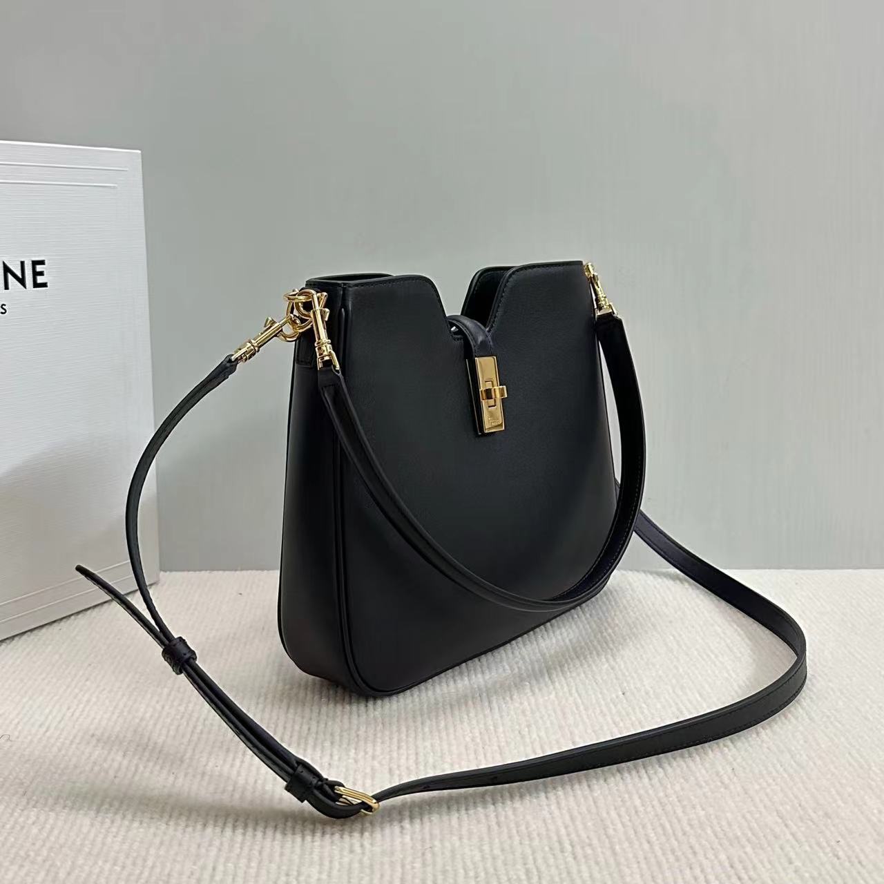 CELINE セリーヌ  バッグ
