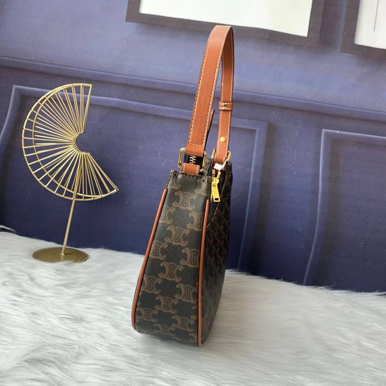 CELINE セリーヌ  バッグ