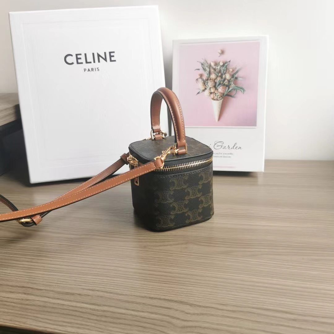CELINE セリーヌ  バッグ