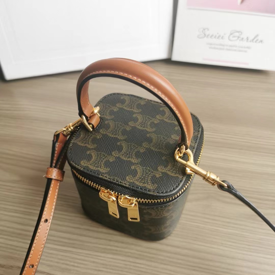 CELINE セリーヌ  バッグ