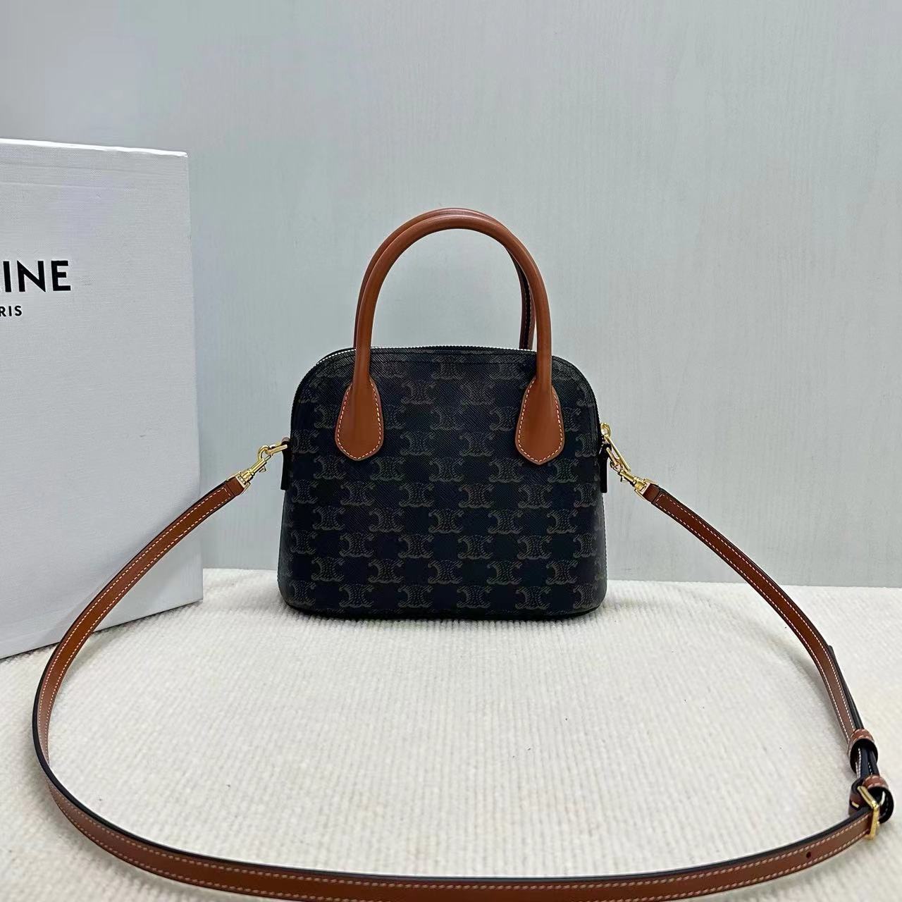 CELINE セリーヌ  バッグ