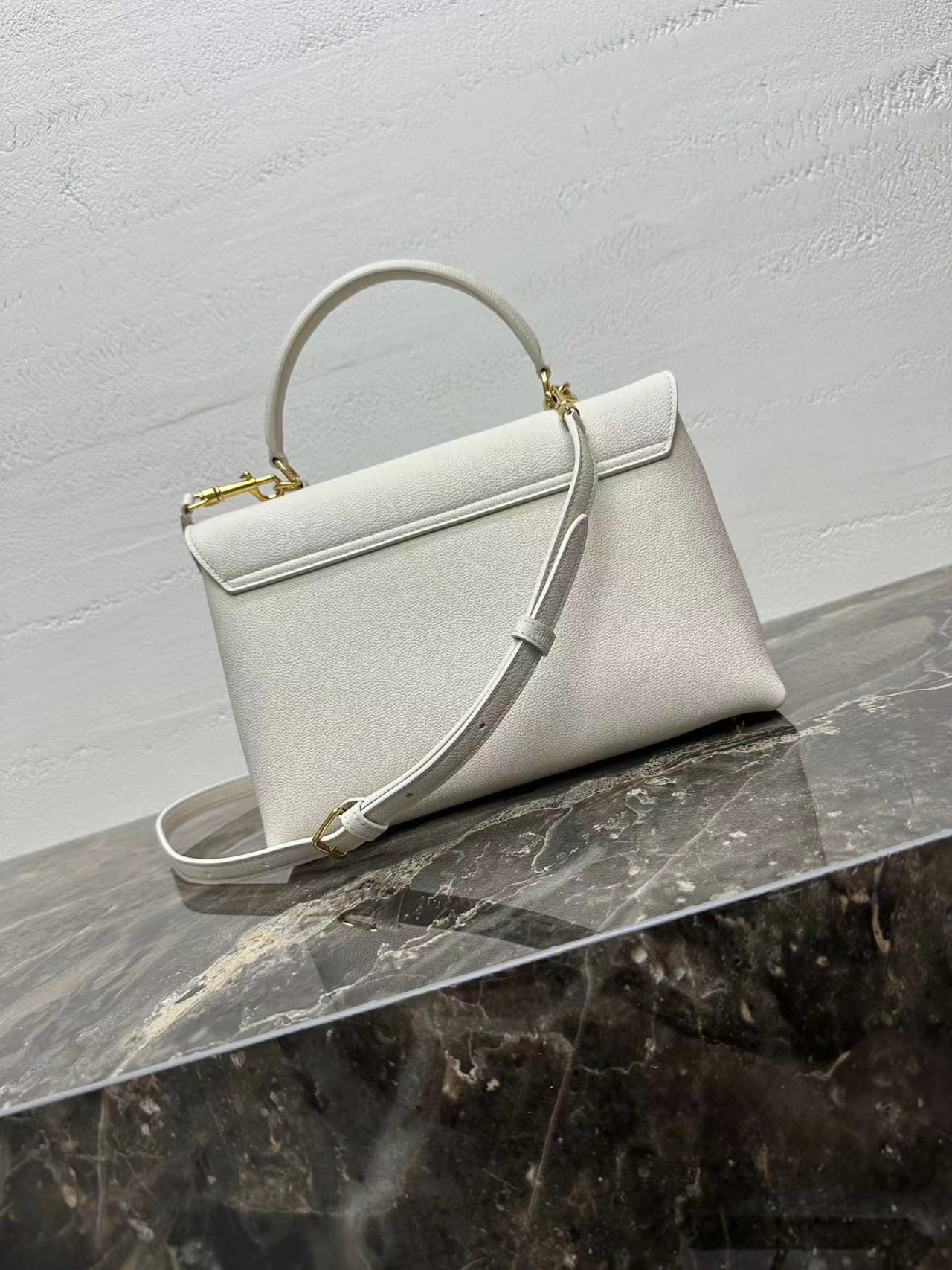 CELINE セリーヌ  バッグ