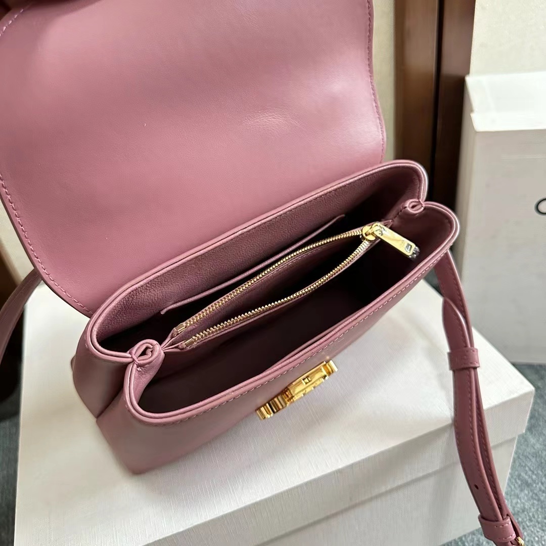 CELINE セリーヌ  バッグ