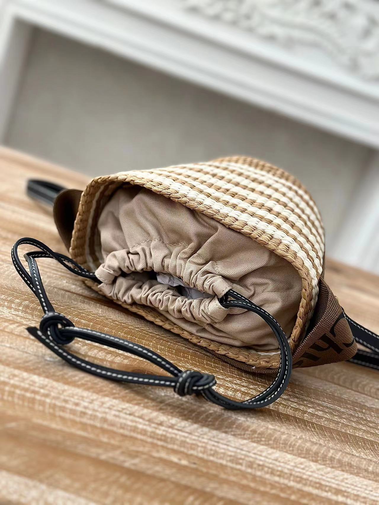 Chloe クロエ  バッグ