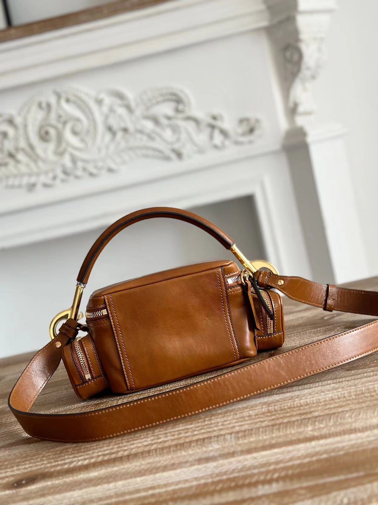 Chloe クロエ  バッグ