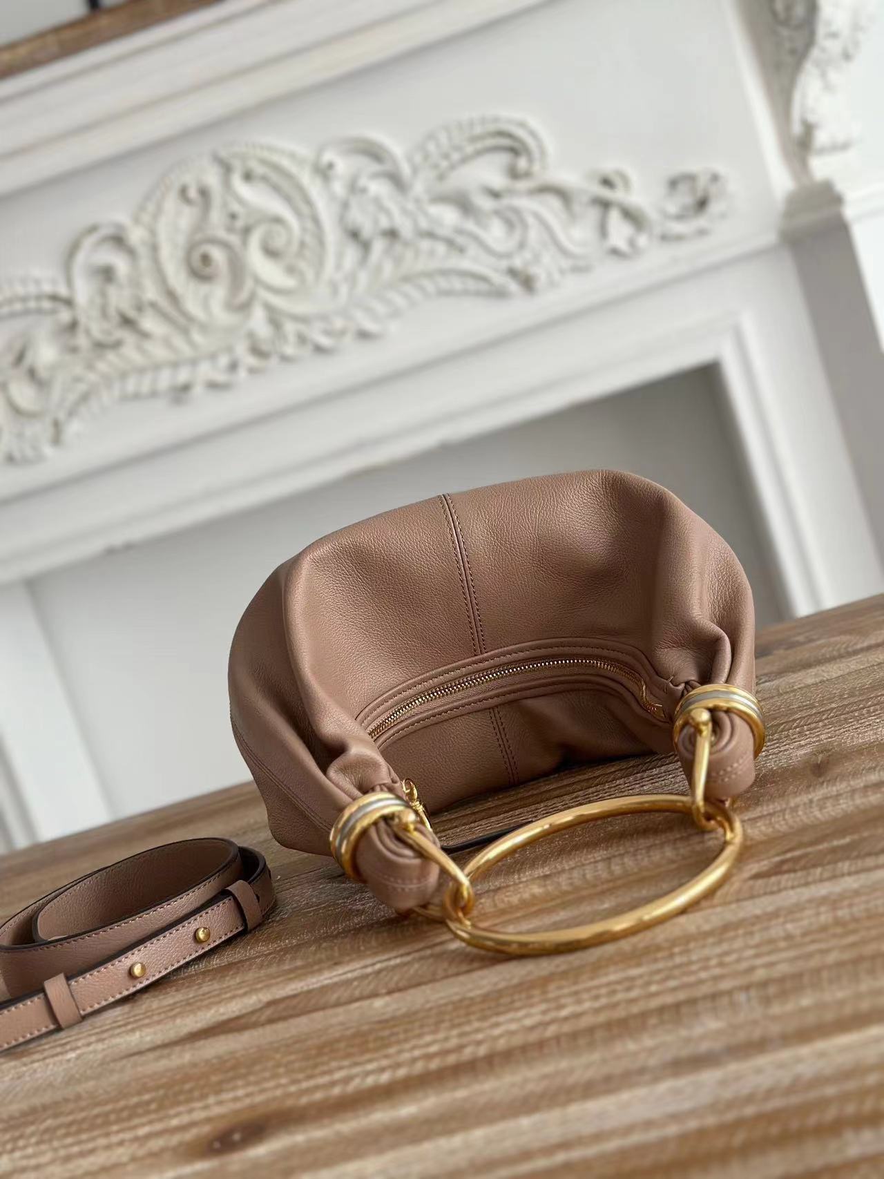 Chloe クロエ  バッグ