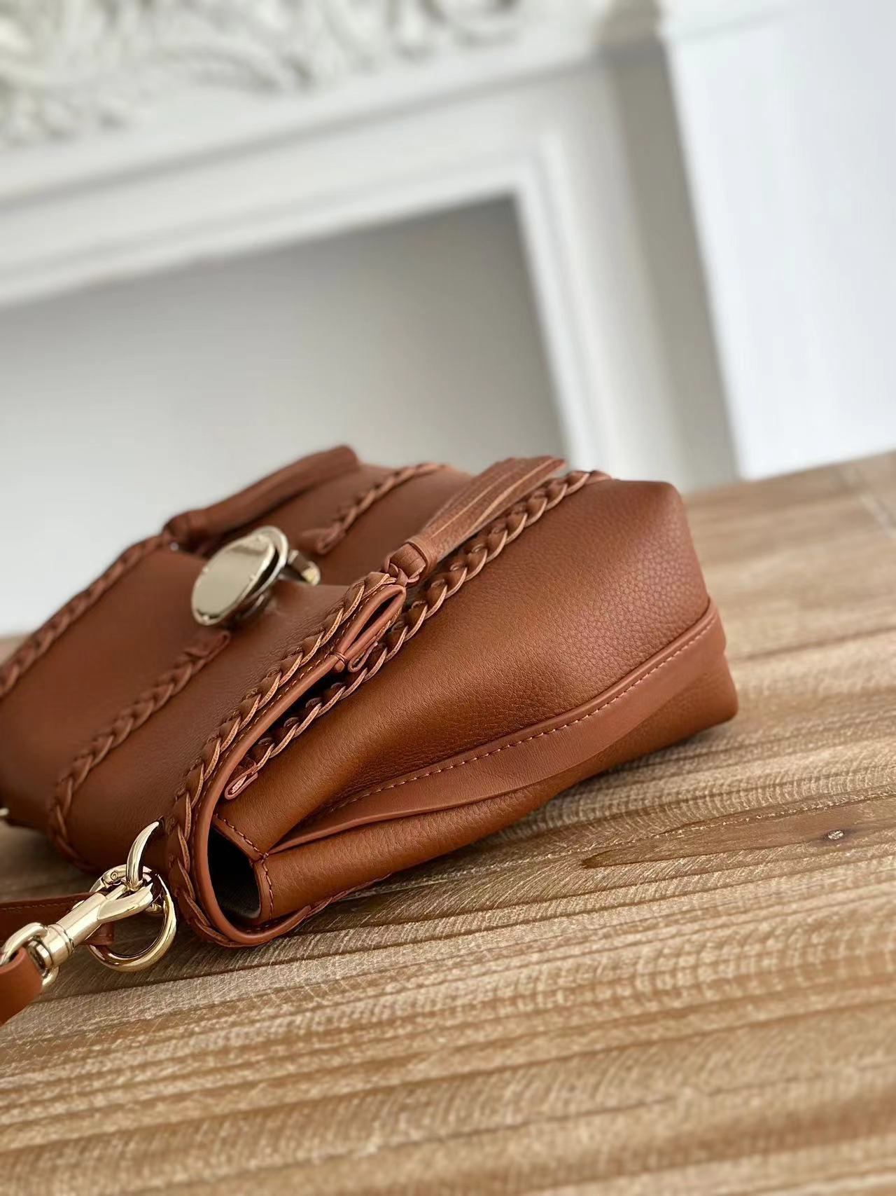 Chloe クロエ  バッグ