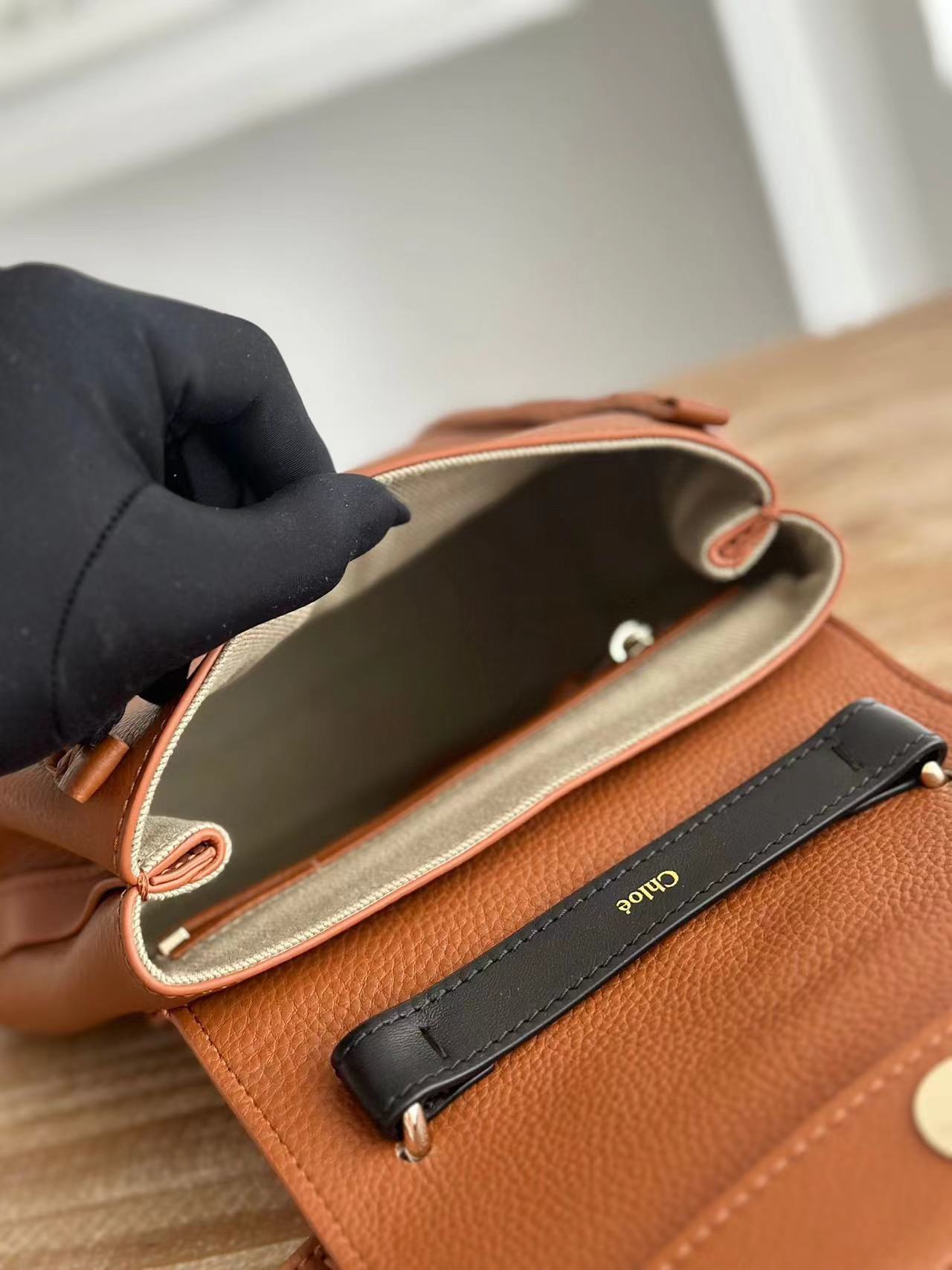 Chloe クロエ  バッグ