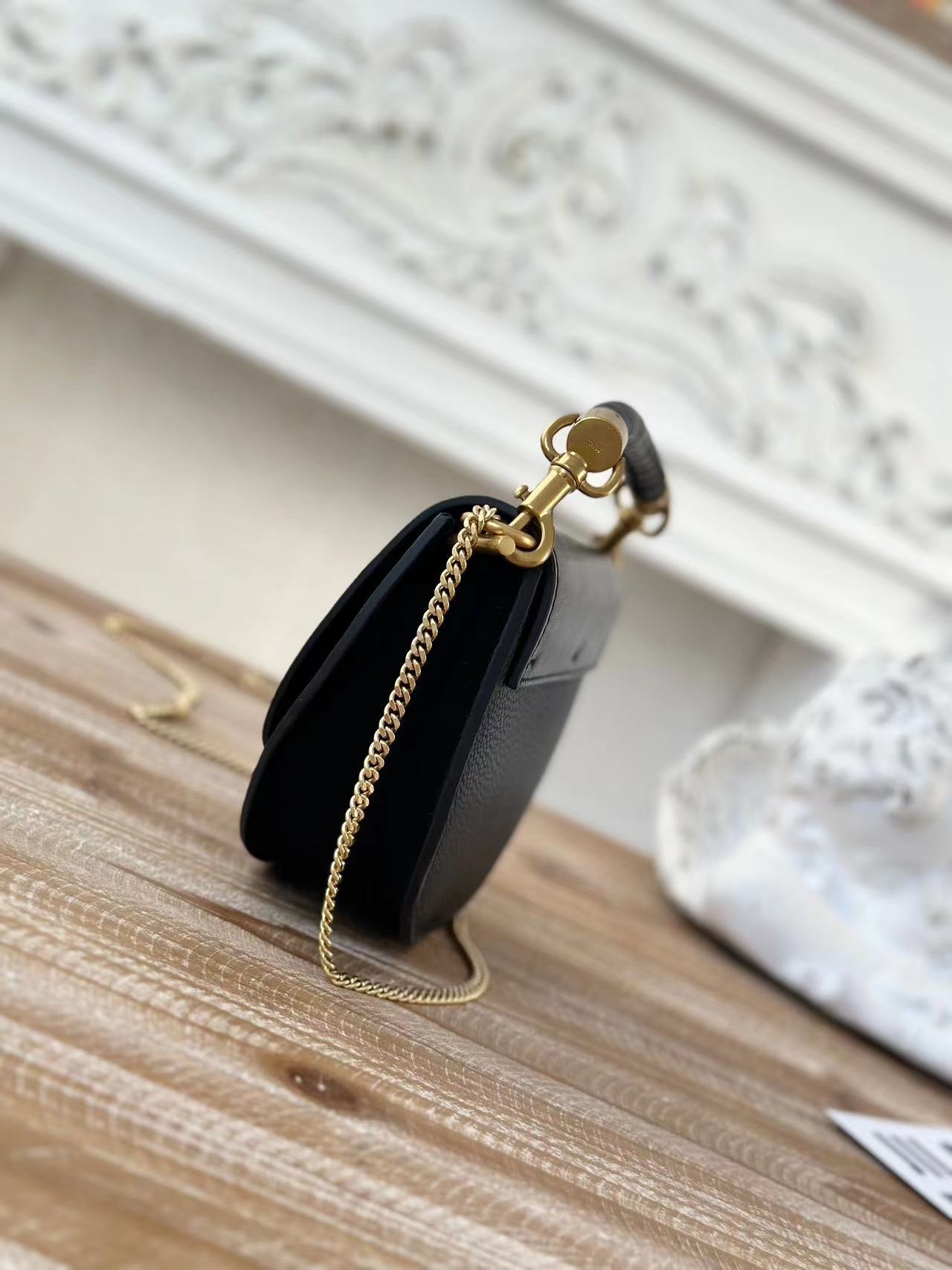 Chloe クロエ  バッグ