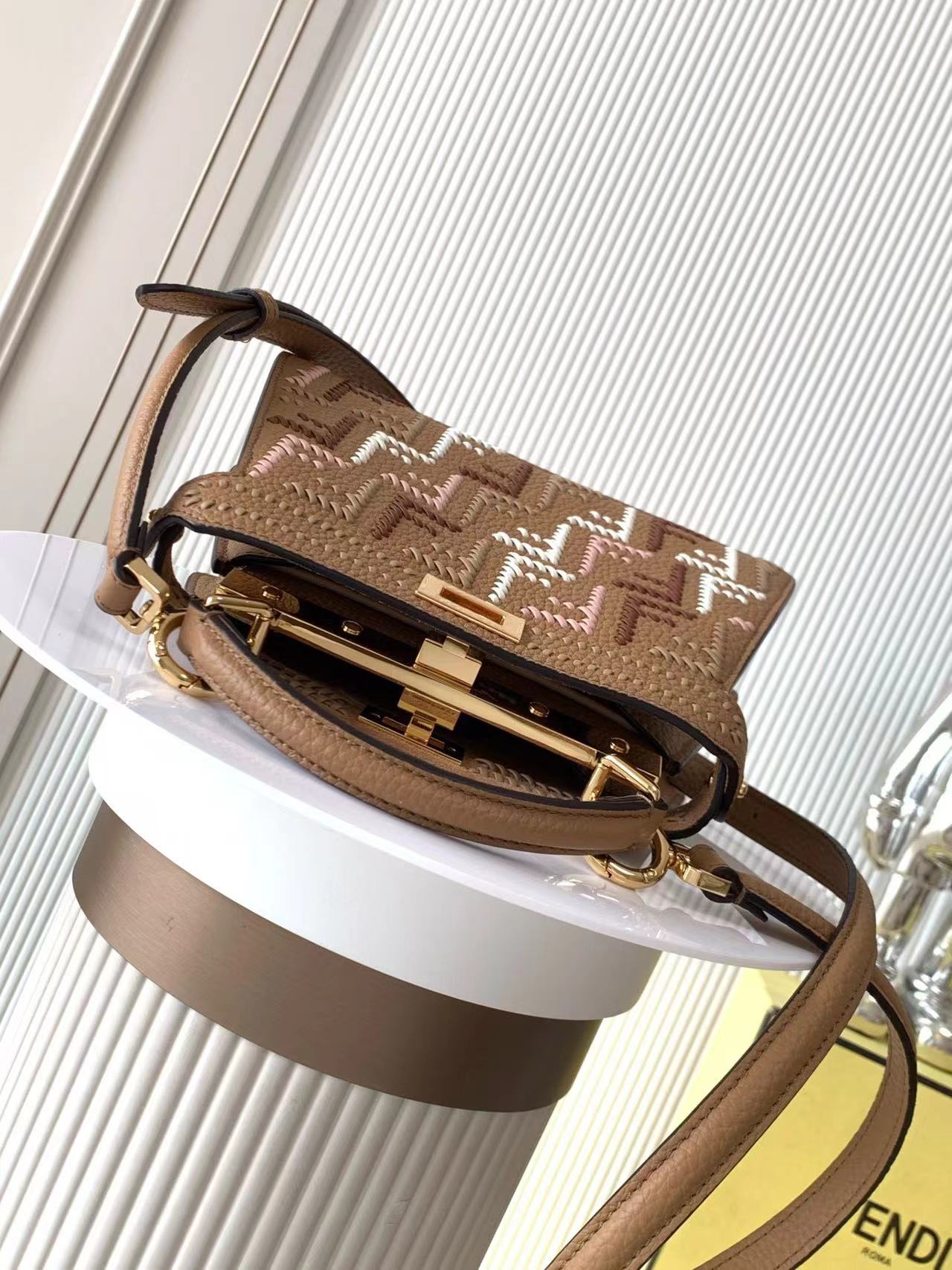 Fendi フェンディ  バッグ