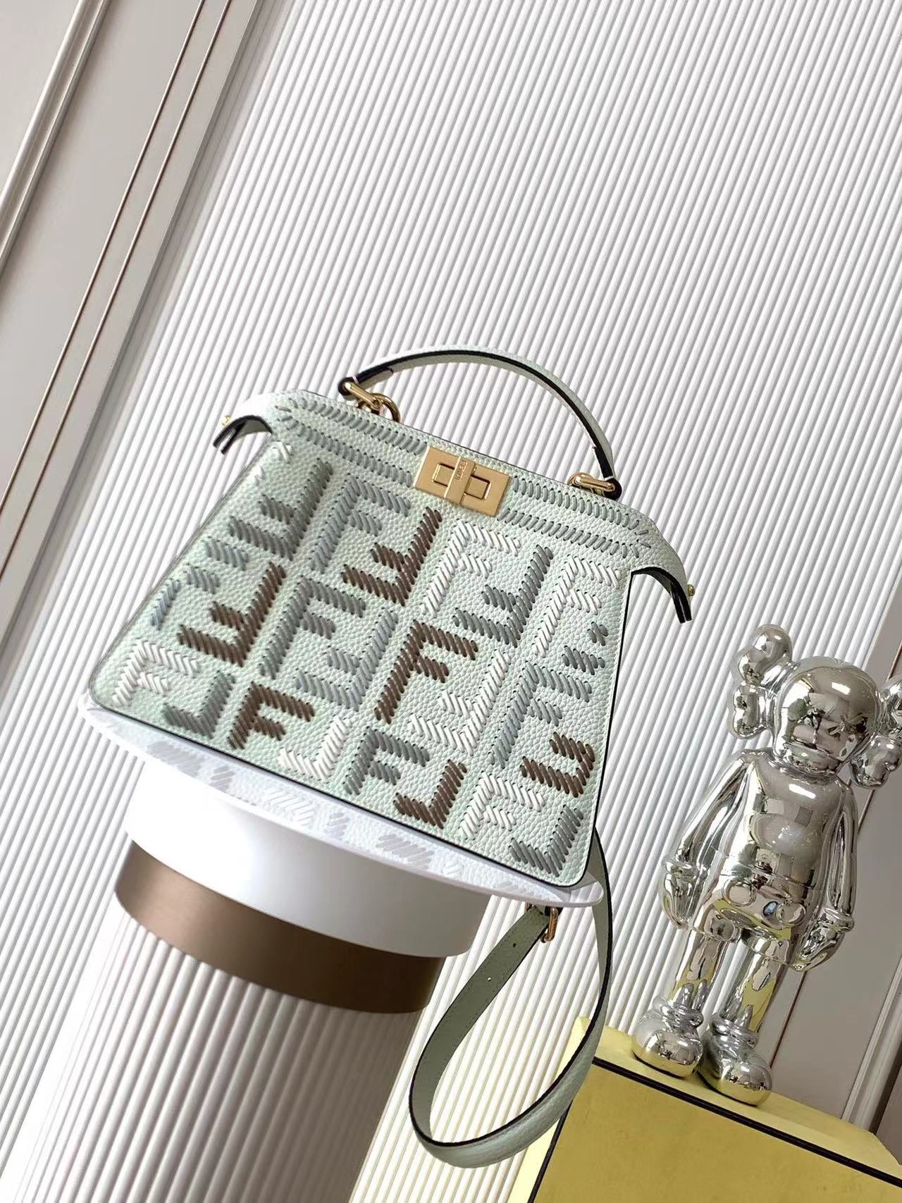 Fendi フェンディ  バッグ