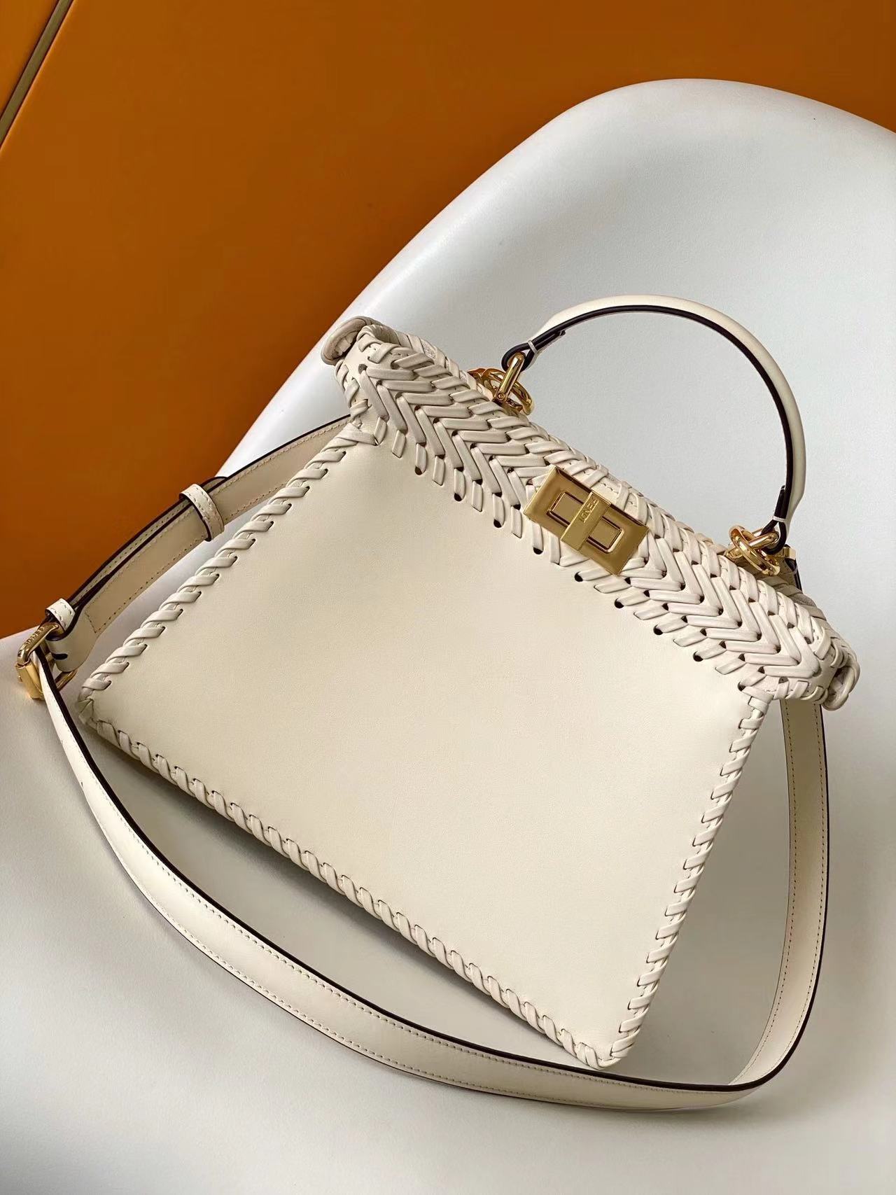 Fendi フェンディ  バッグ