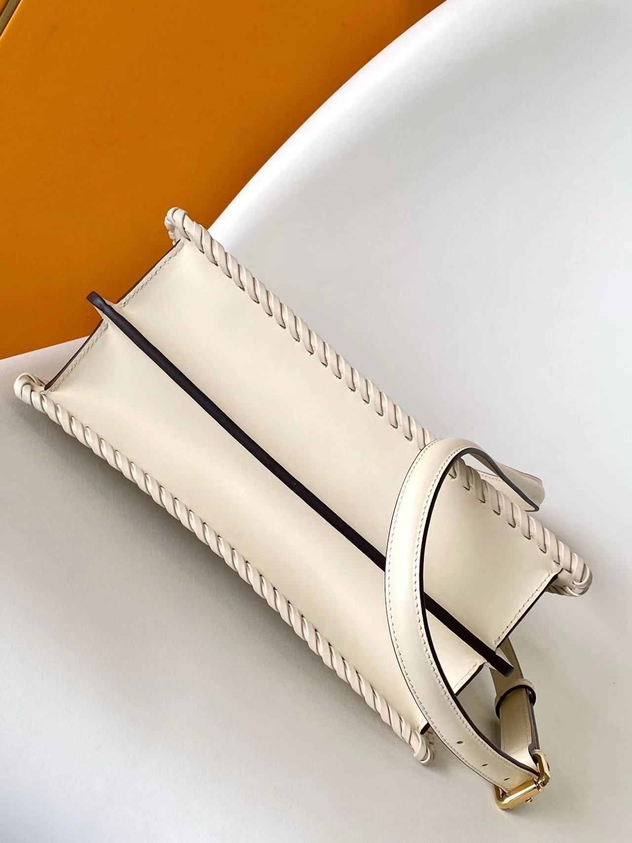 Fendi フェンディ  バッグ