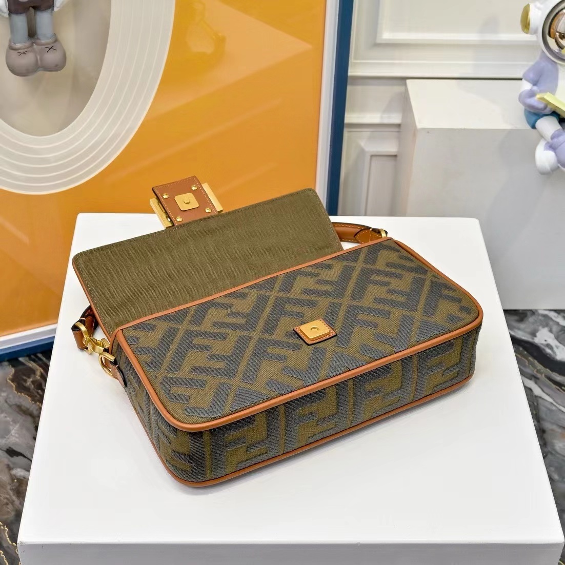 Fendi フェンディ  バッグ