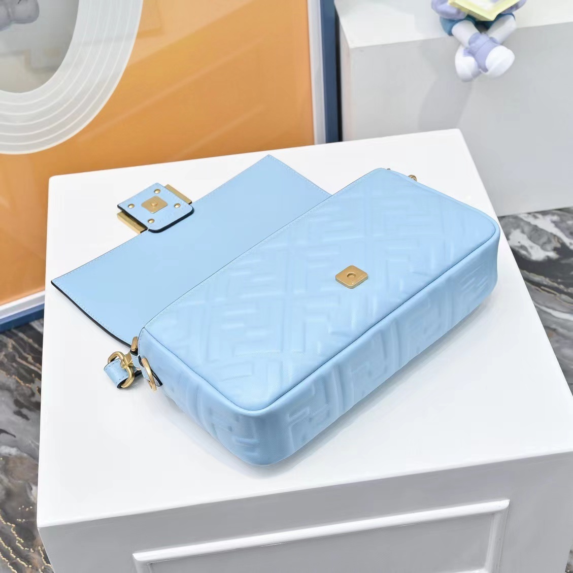 Fendi フェンディ  バッグ