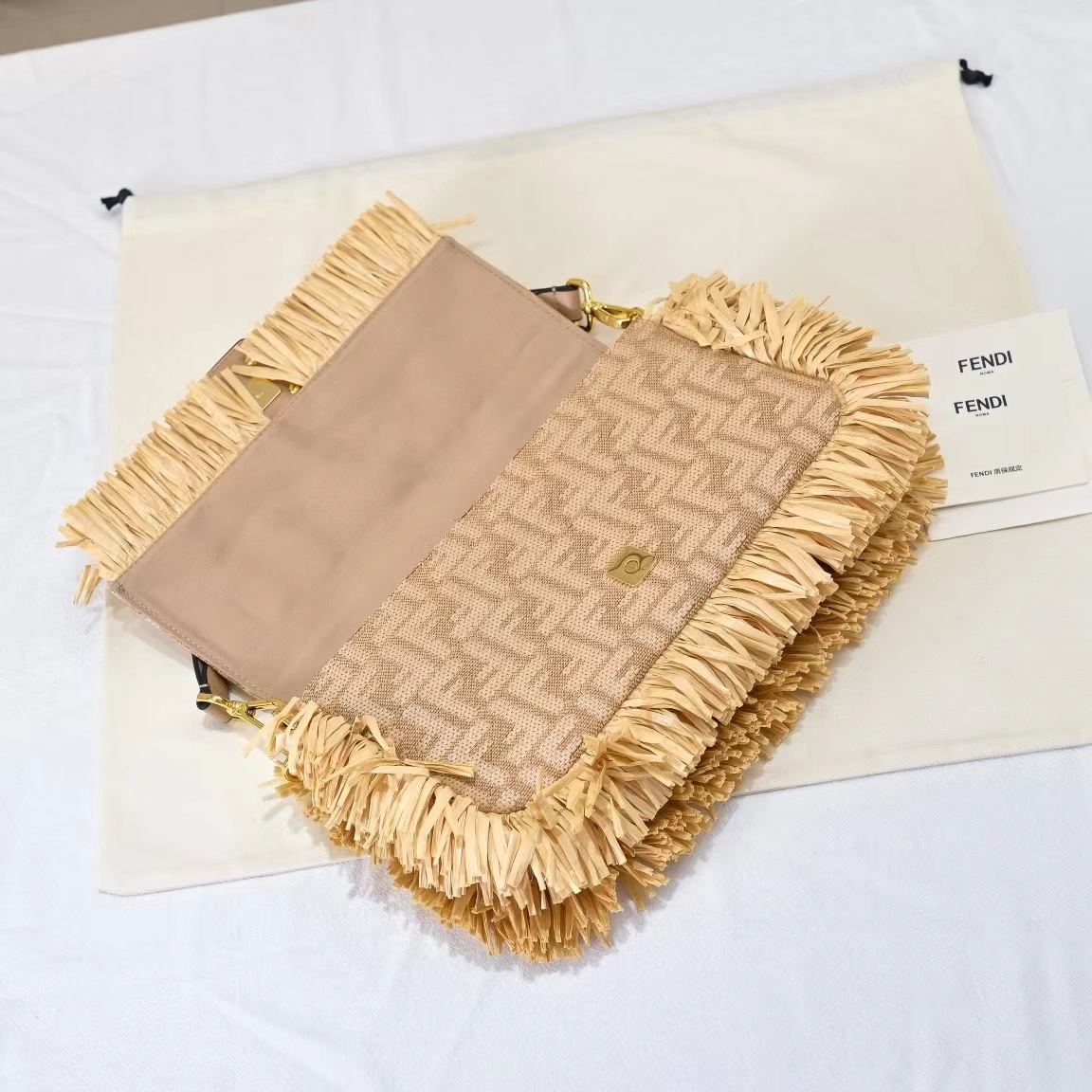 Fendi フェンディ  バッグ