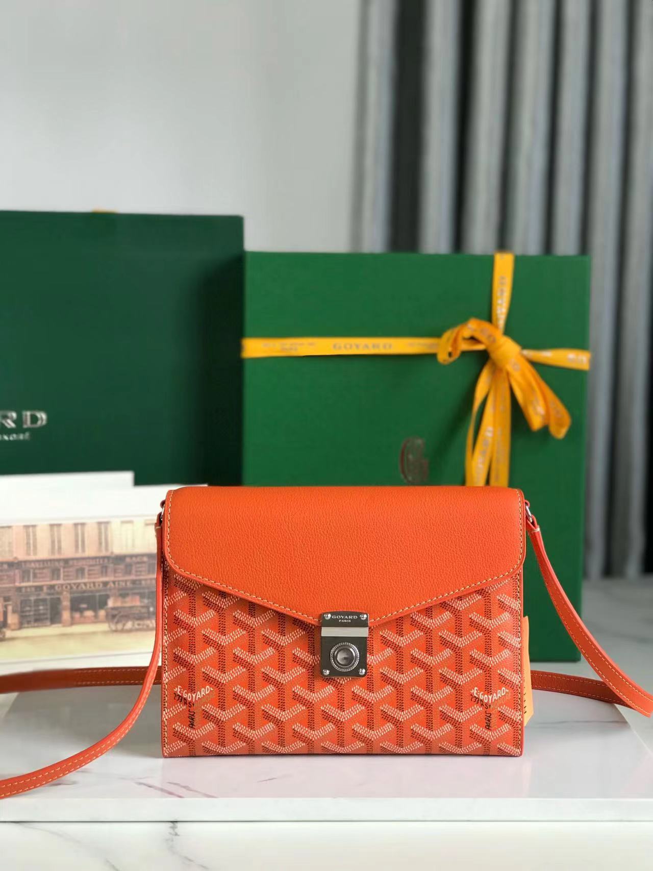 Goyard ゴヤール バッグ