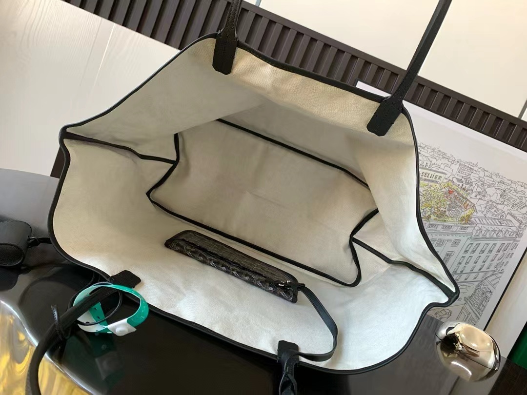 Goyard ゴヤール バッグ