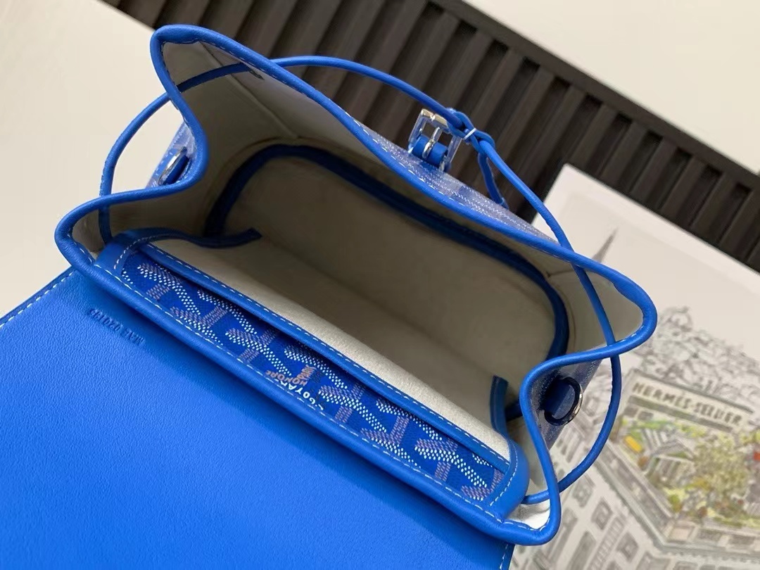 Goyard ゴヤール バッグ