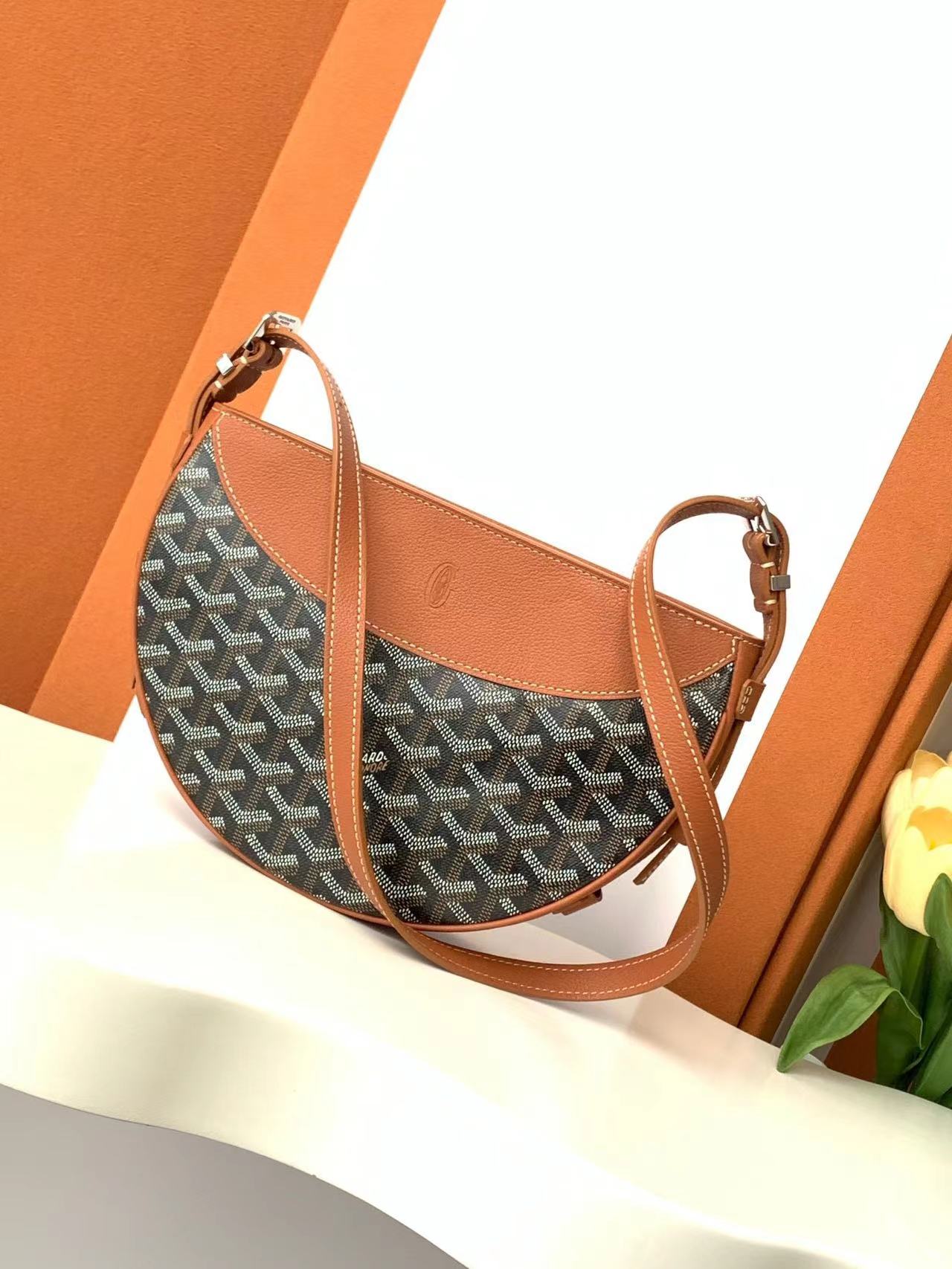 Goyard ゴヤール バッグ