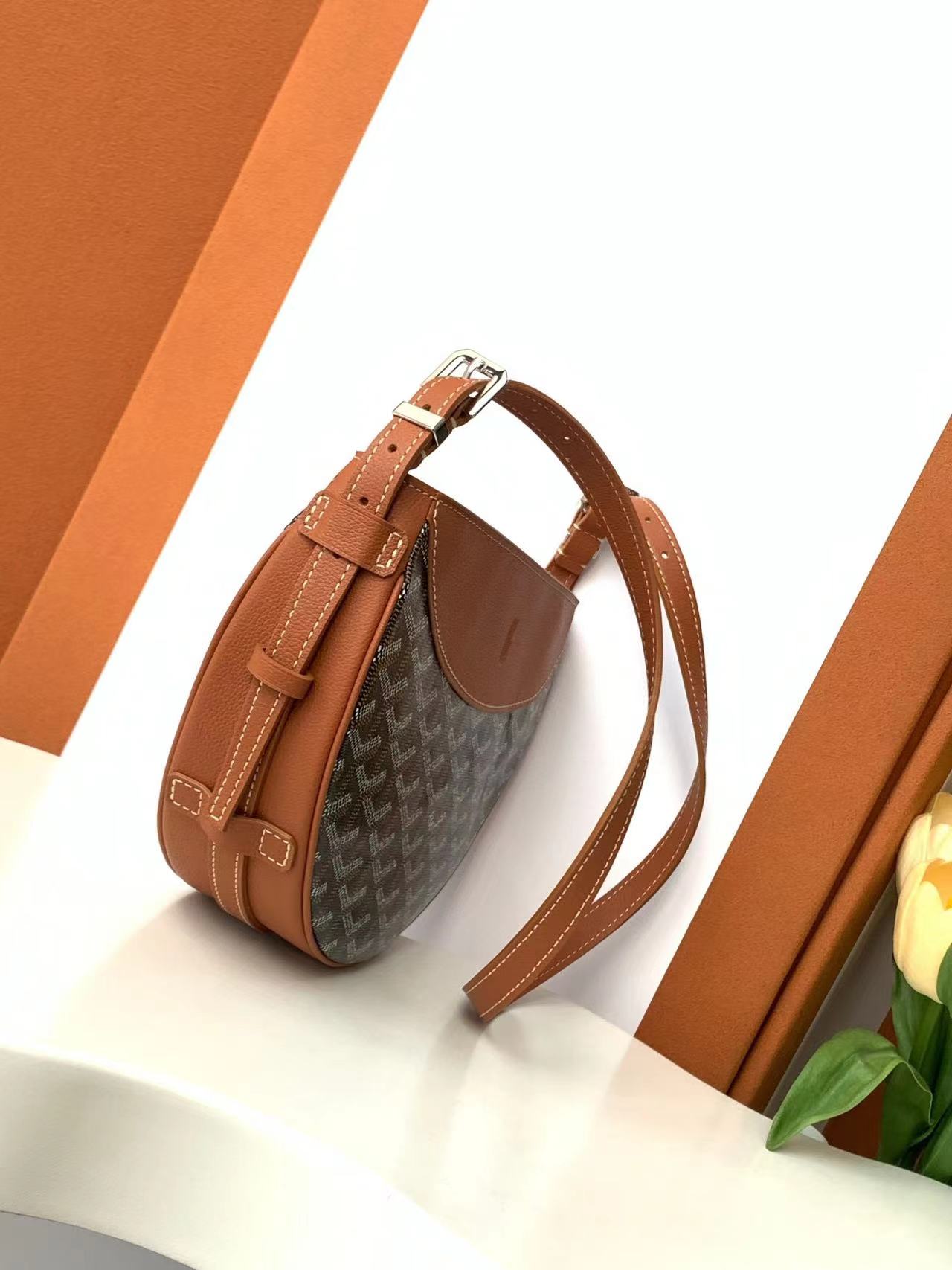 Goyard ゴヤール バッグ