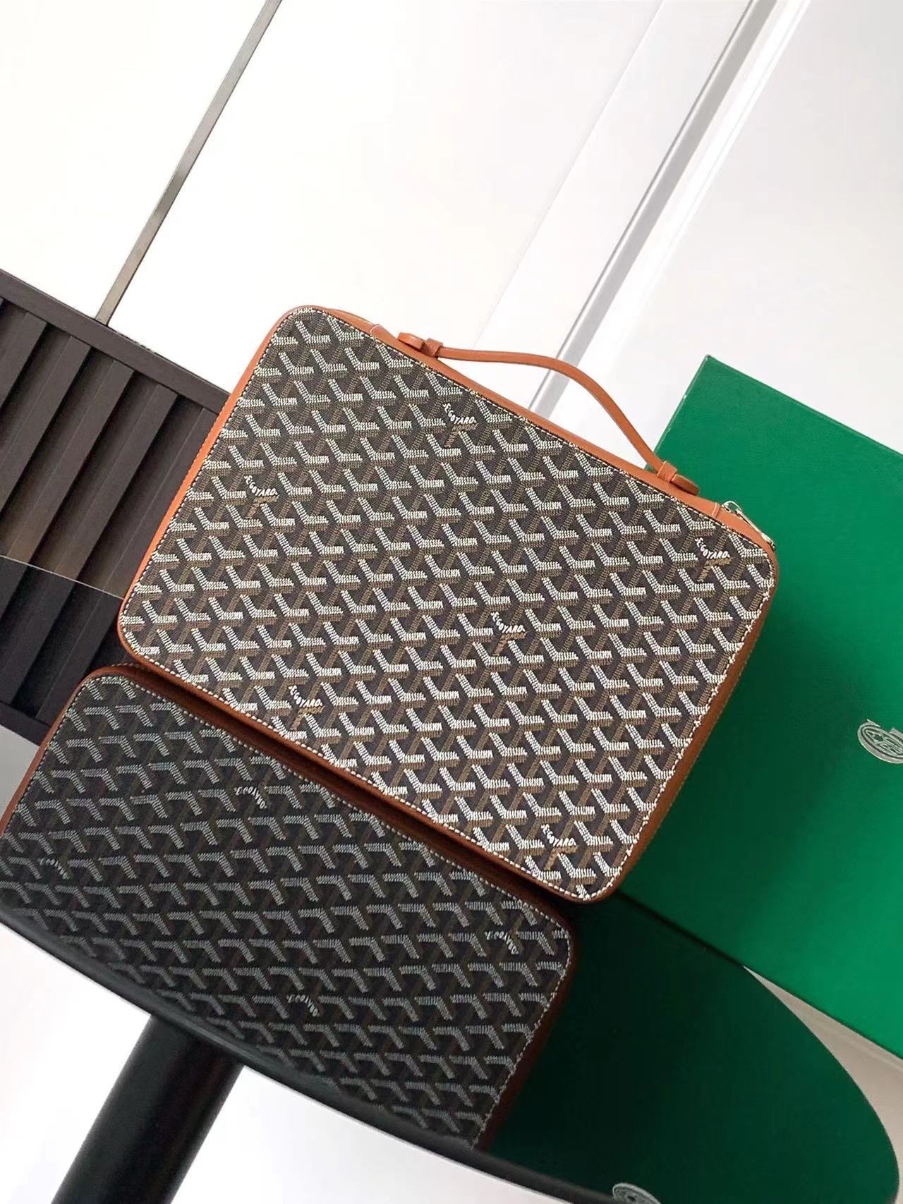 Goyard ゴヤール バッグ
